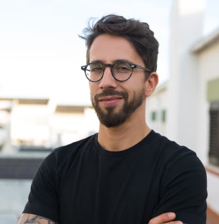 a photo of a person